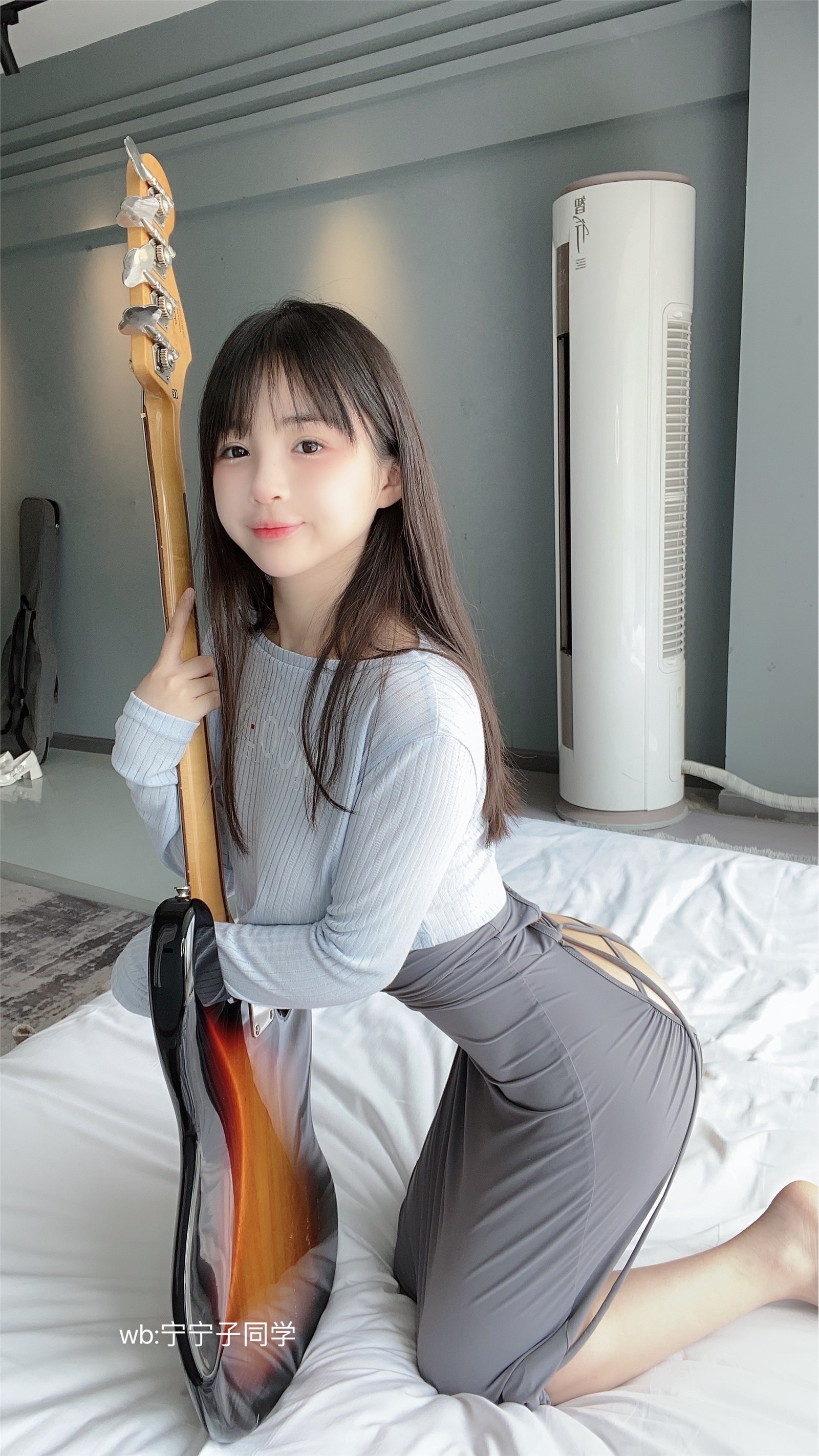 桜 Jing Ningning - NO.033 Guitar Sister(23)